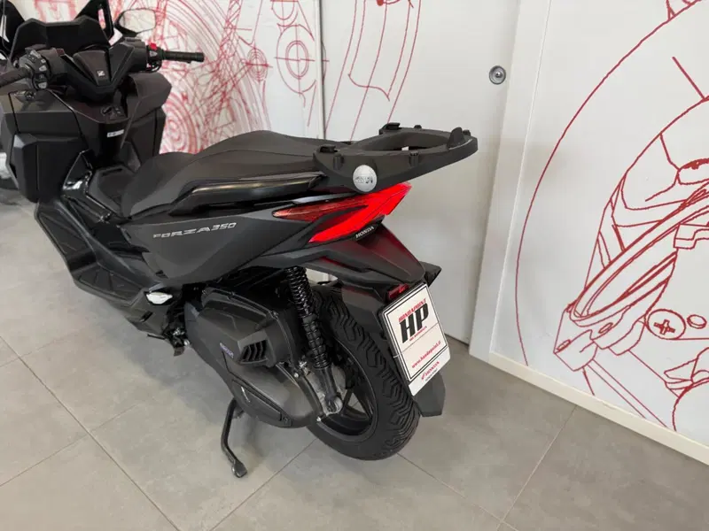 Honda Forza 350 (2022 - 24) (16)
