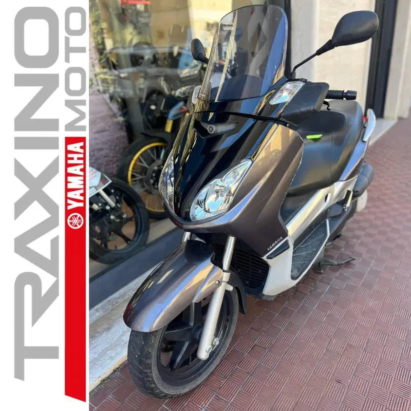 Yamaha X-Max 250 (2005 - 07) (2)