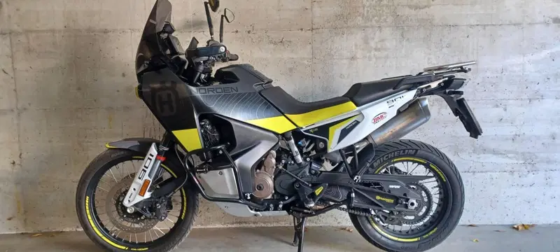 Husqvarna Norden 901 (2022 - 26) (2)