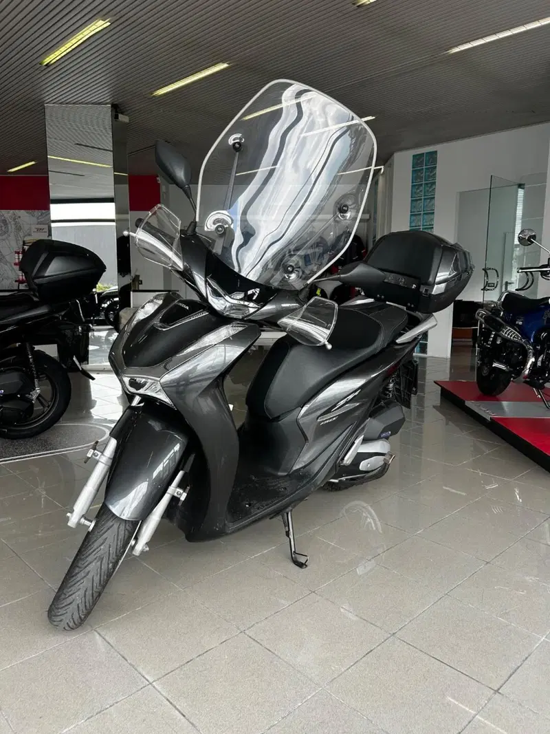 Honda SH 150i (2020 - 23) (2)