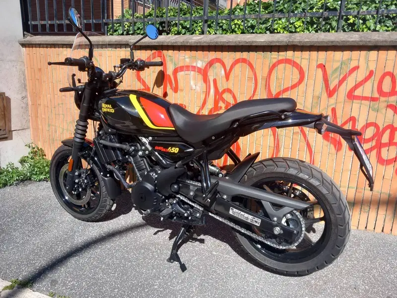 Royal Enfield Guerrilla 450 (2024 - 26) (5)