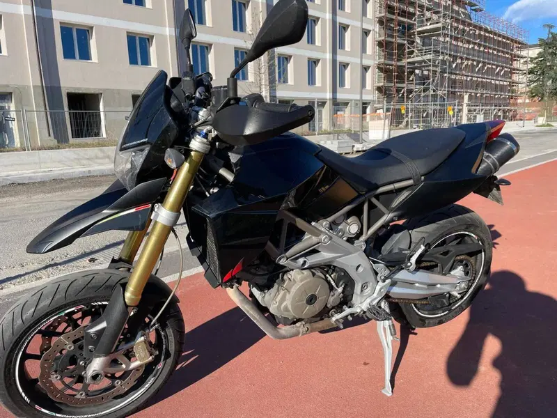 Aprilia Dorsoduro 750 (2009 - 14) (5)
