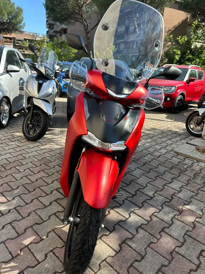 Honda SH 350i GT (2025 - 26) (2)