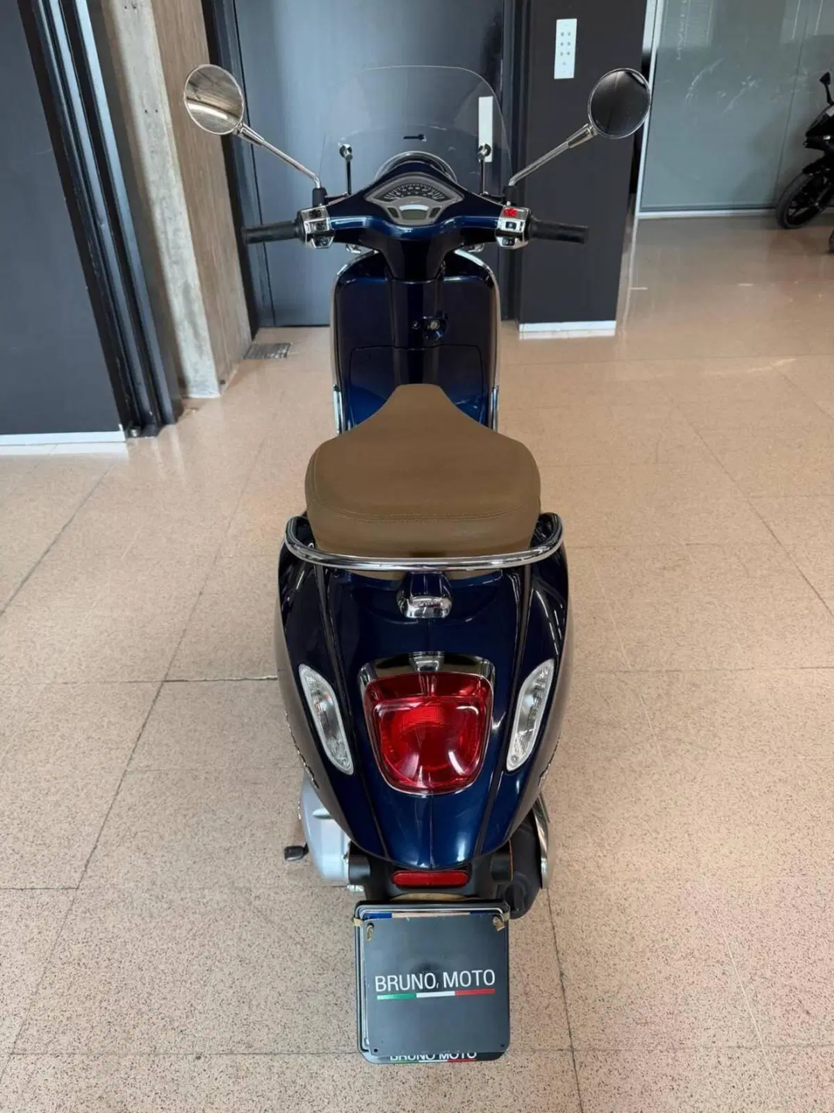 Vespa Primavera 150 (2021 - 23) (2)