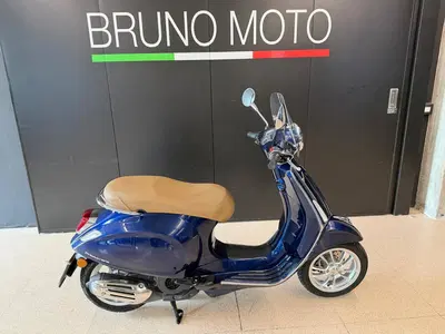 Vespa Primavera 150 (2021 - 23) usata