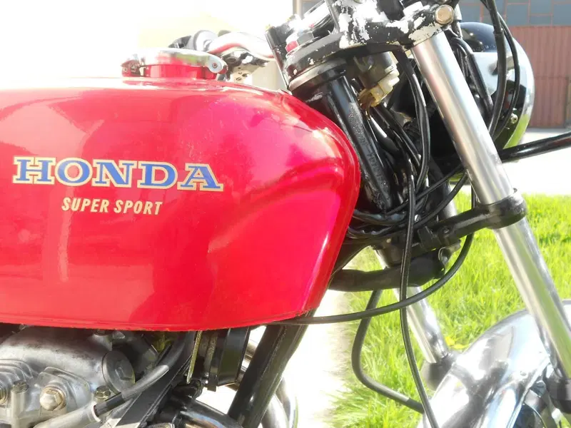 Honda CB 400 SS