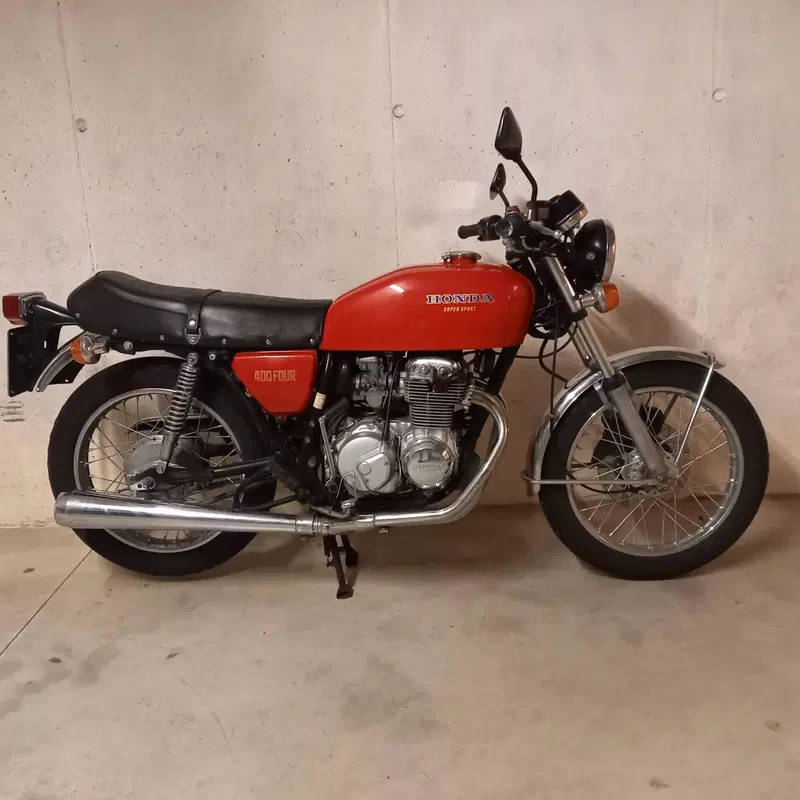 Honda CB 400 SS (3)