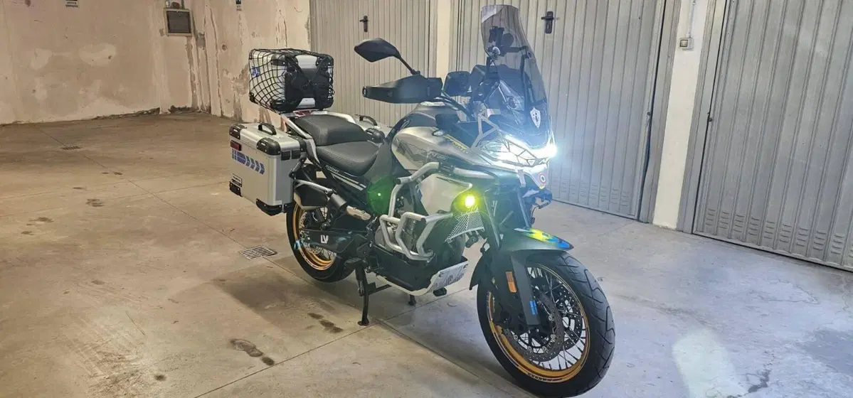 CFMOTO 800MT Touring (2022 - 26) (9)