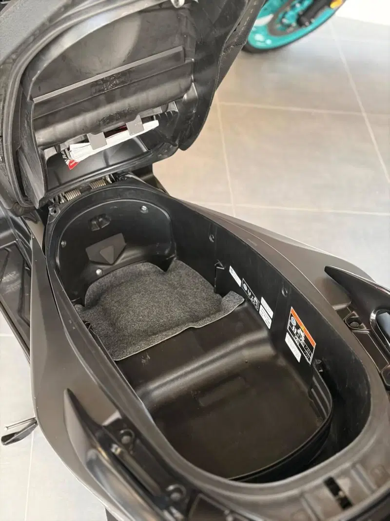 Honda Forza 350 (2022 - 24) (9)