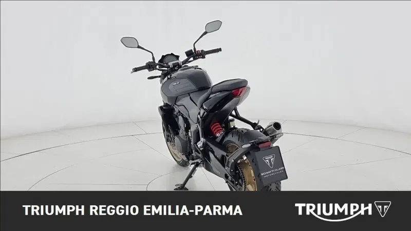 Triumph Trident 800 (2026) (3)