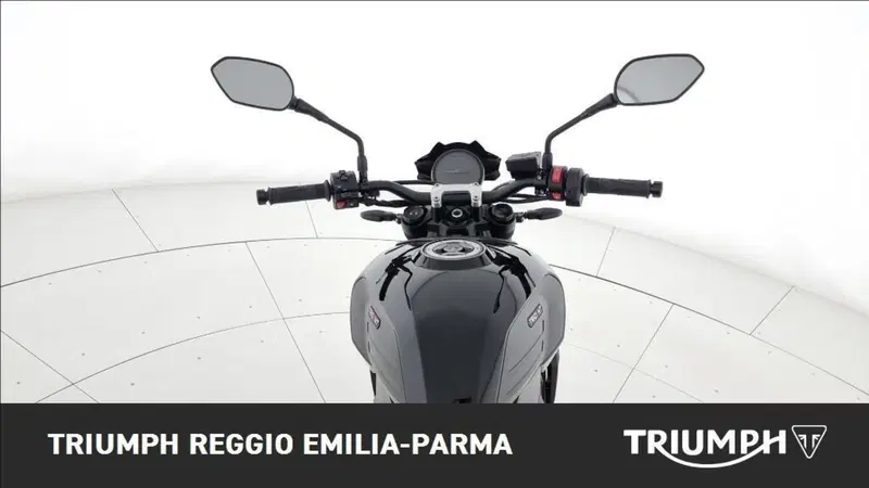 Triumph Trident 800 (2026) (15)