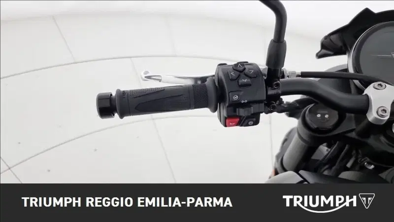 Triumph Trident 800 (2026) (11)