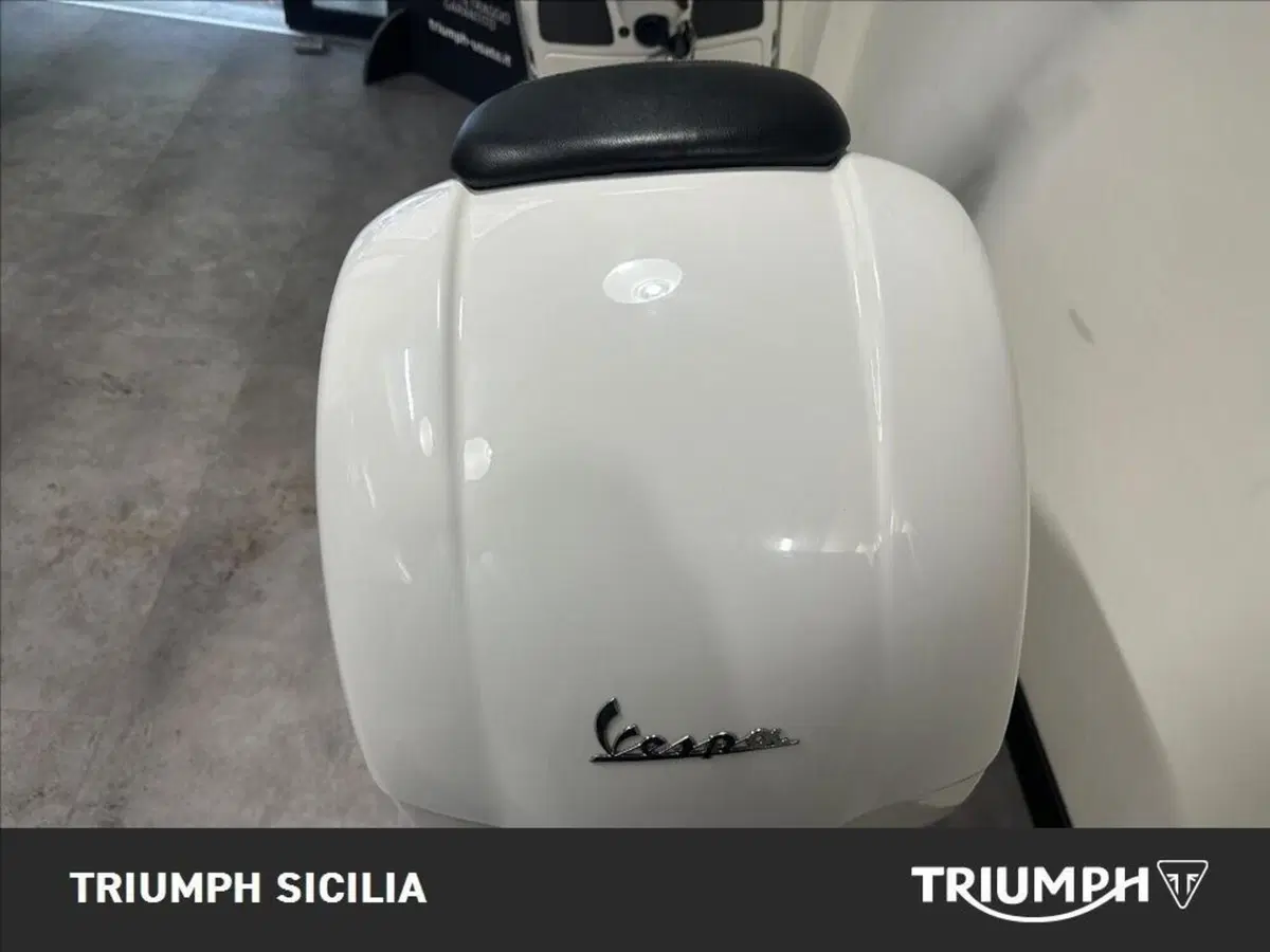Vespa GTS 300 (2017 - 18) (10)