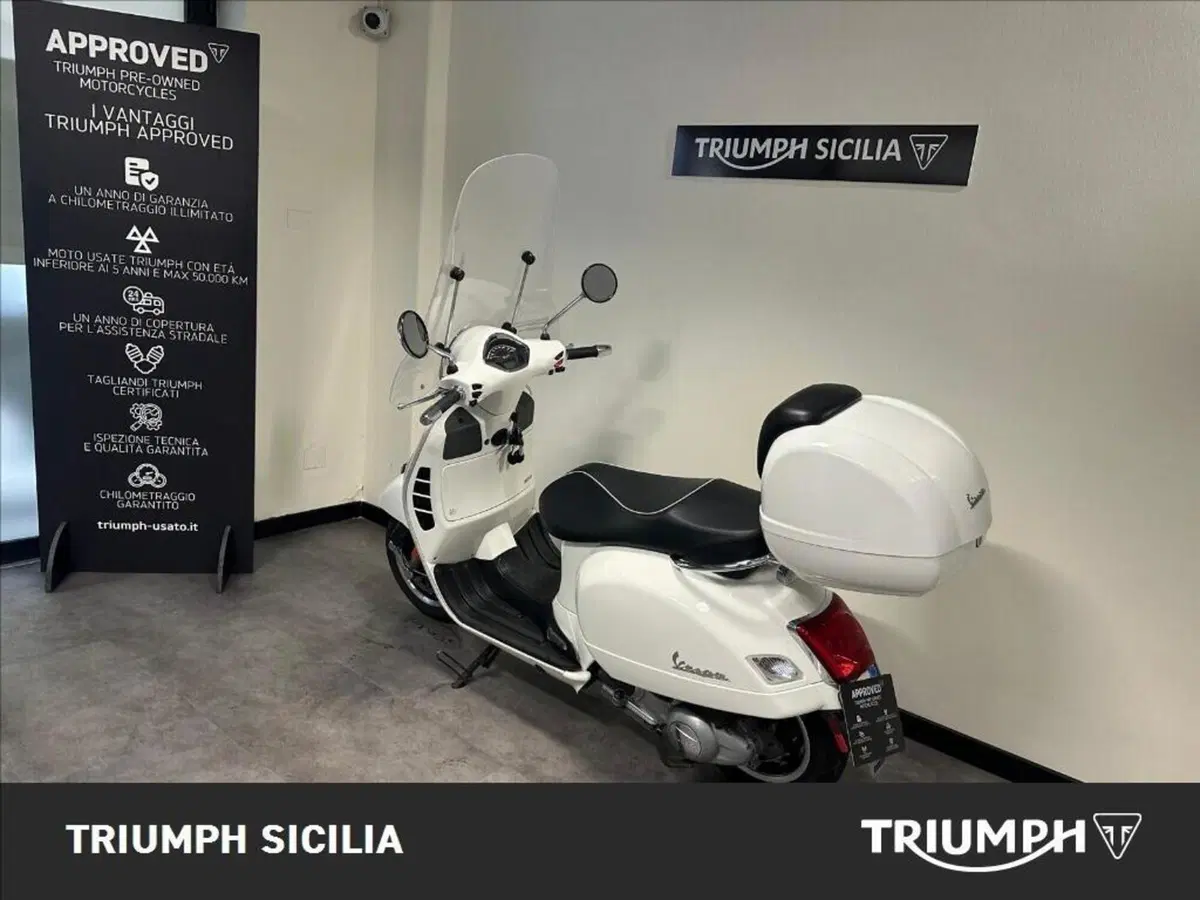 Vespa GTS 300 (2017 - 18) (6)