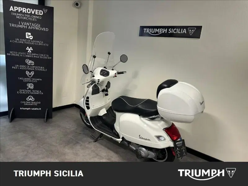 Vespa GTS 300 (2017 - 18) (6)