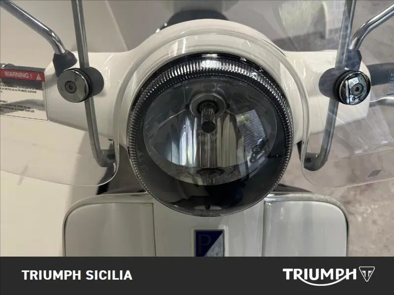 Vespa GTS 300 (2017 - 18) (16)