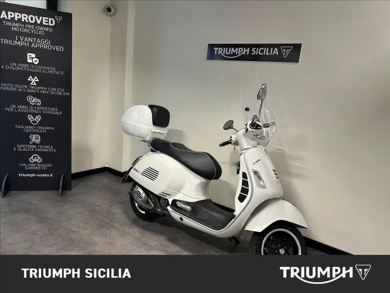 Vespa GTS 300 (2017 - 18) (19)