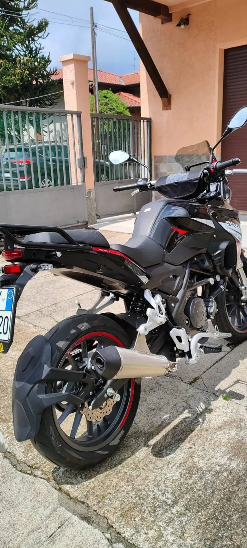 Benelli TRK 251 (2022 - 25)