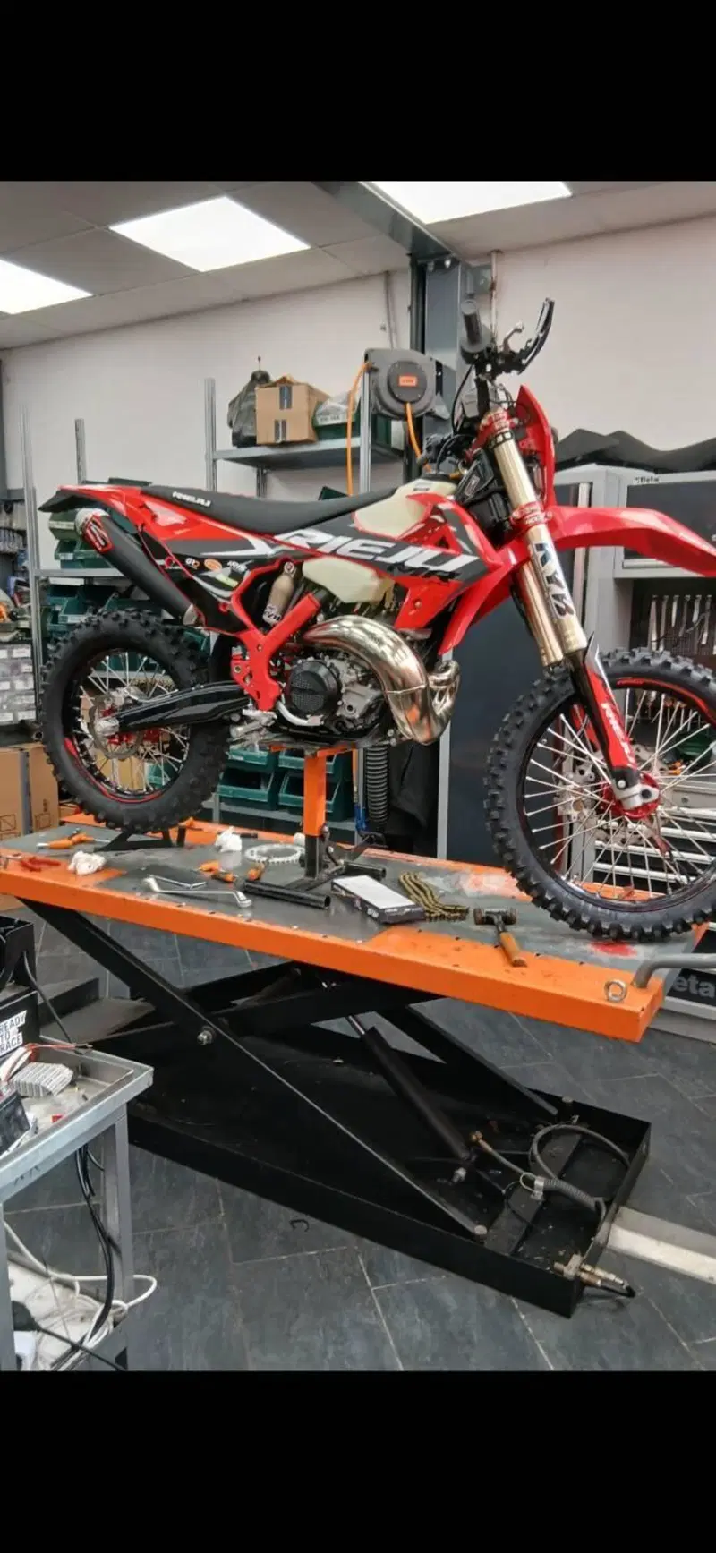 Rieju MR 300 Pro (2026) (3)