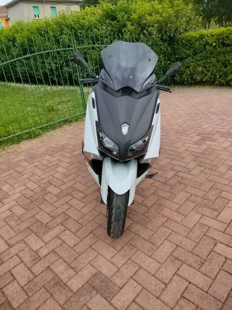Yamaha T-Max 530 ABS (2012 - 14) (2)