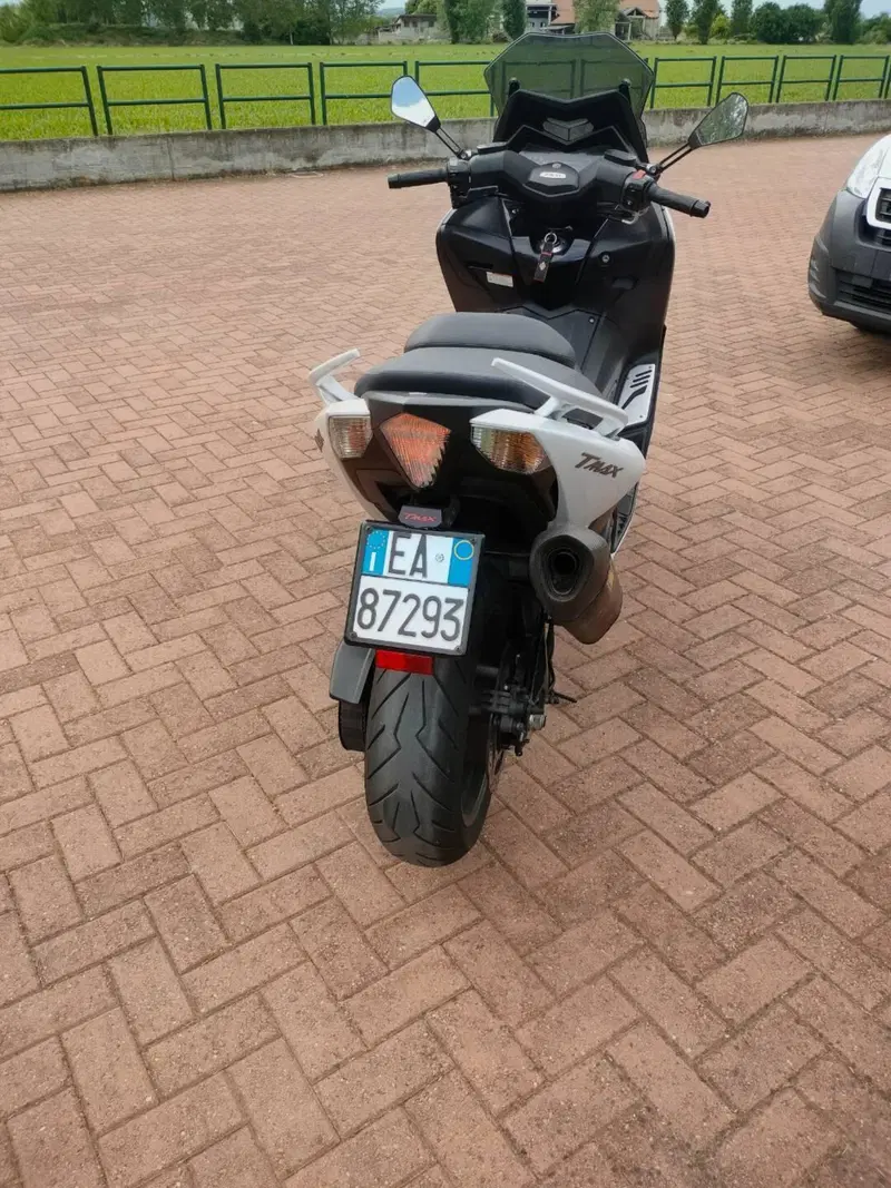 Yamaha T-Max 530 ABS (2012 - 14) (4)