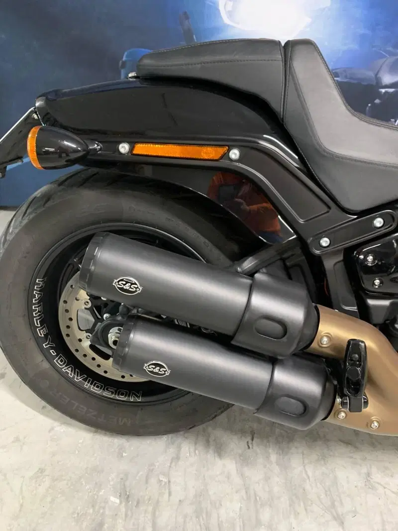 Harley-Davidson Fat Bob 114 (2021 - 25) (5)