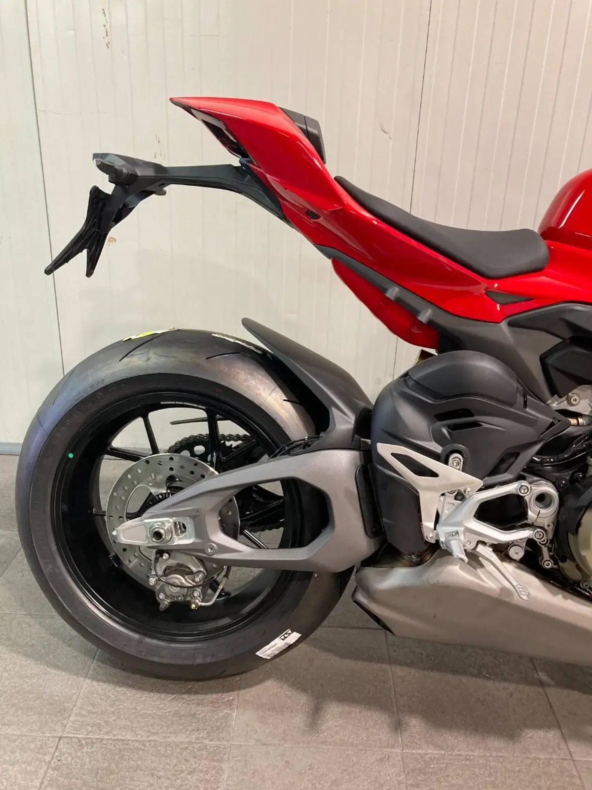 Ducati Streetfighter V4 (2025 - 26) (3)