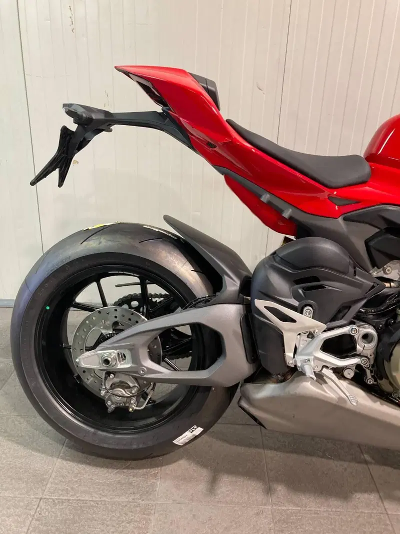 Ducati Streetfighter V4 (2025 - 26) (3)