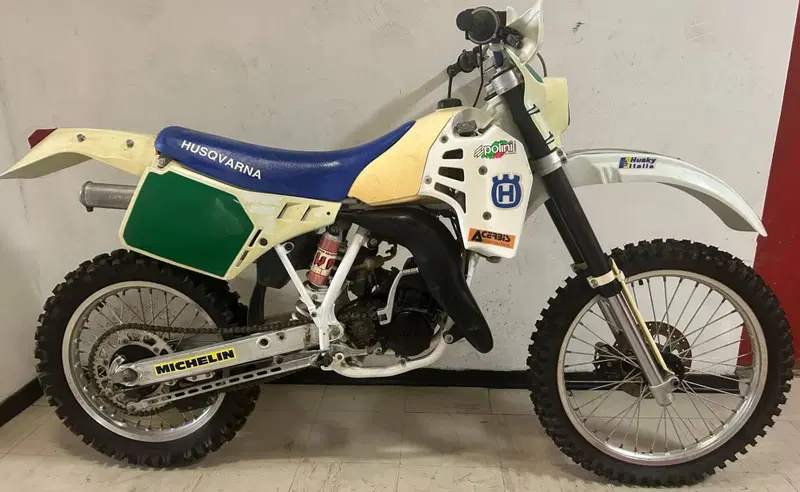 Husqvarna WR 125 (2)