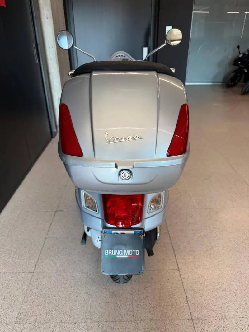 Vespa GTS 250 i.e. (3)