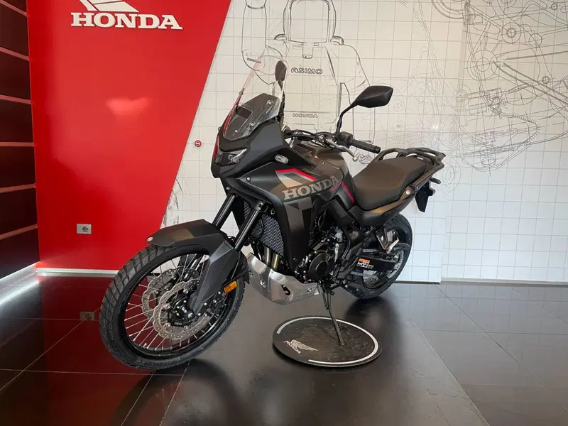 Honda Transalp XL750 (2026) (4)