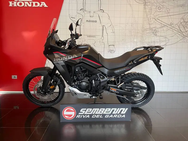 Honda Transalp XL750 (2026) (5)