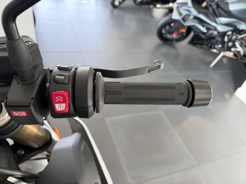 Bmw S 1000 R (2021 - 24) (11)