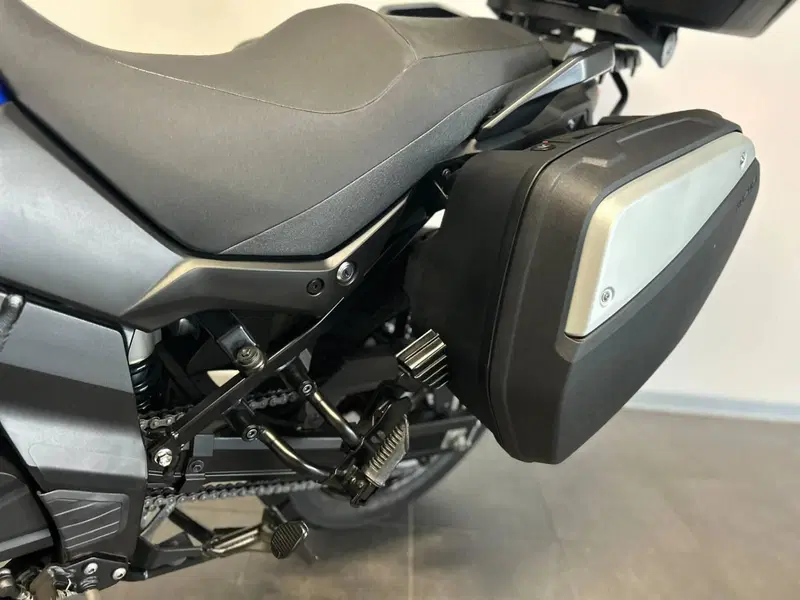 Suzuki V-Strom 650 (2021 - 25) (8)