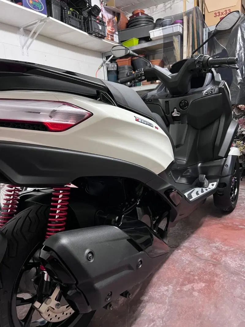 Piaggio MP3 400 Sport ABS Hpe (2021 - 22) (8)