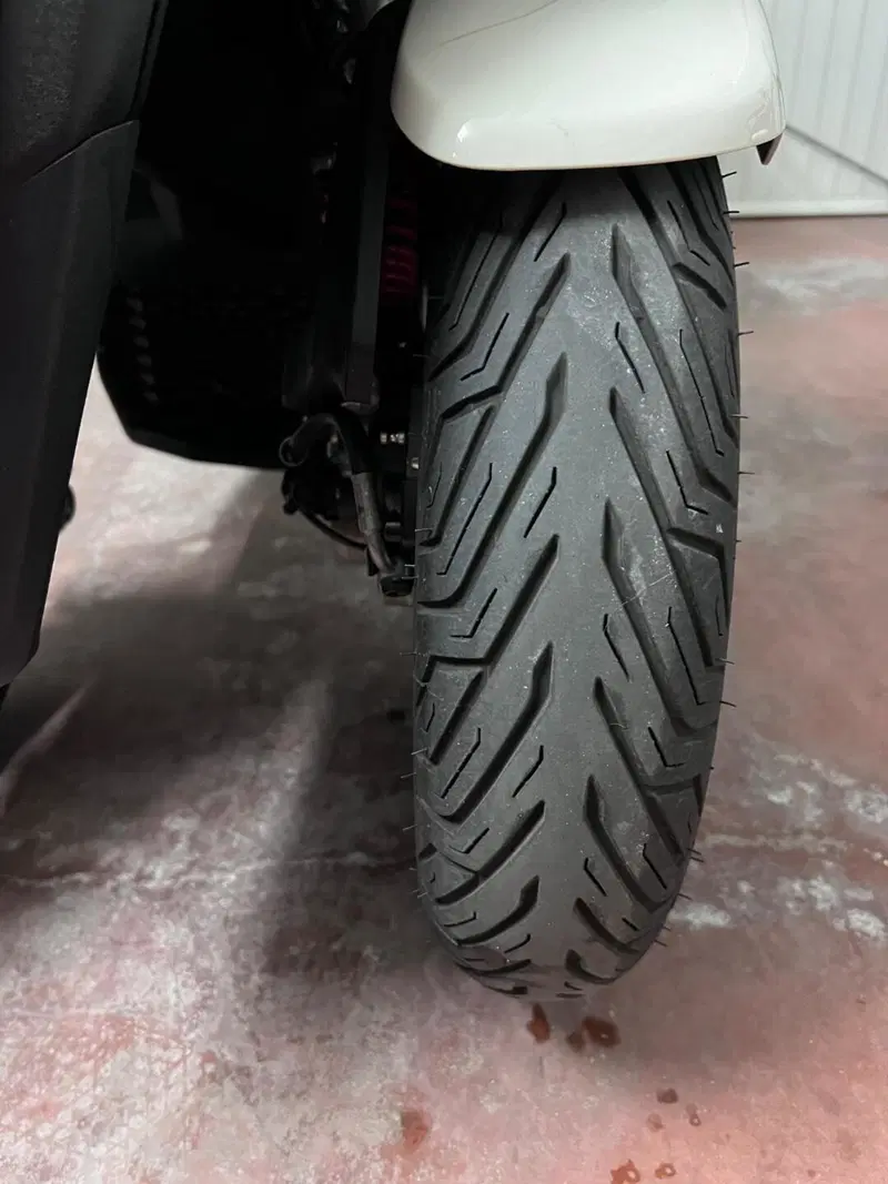 Piaggio MP3 400 Sport ABS Hpe (2021 - 22) (9)