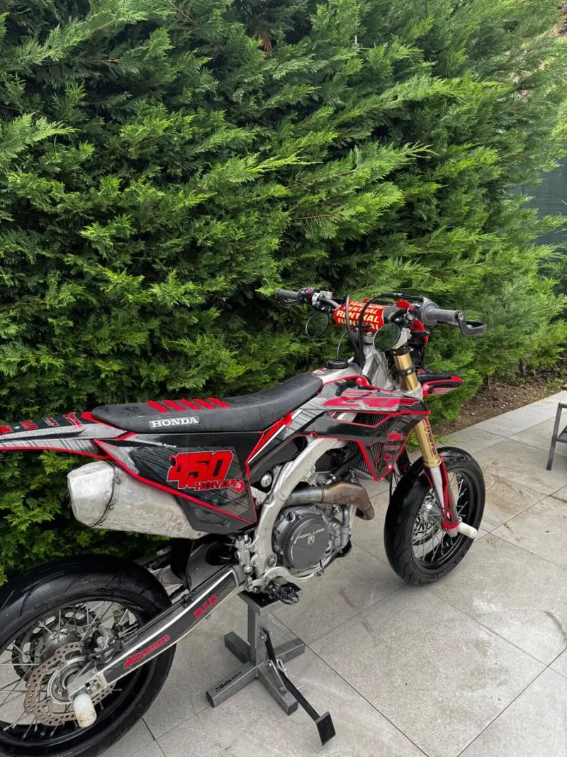 Honda CRF 450R (2022) (2)