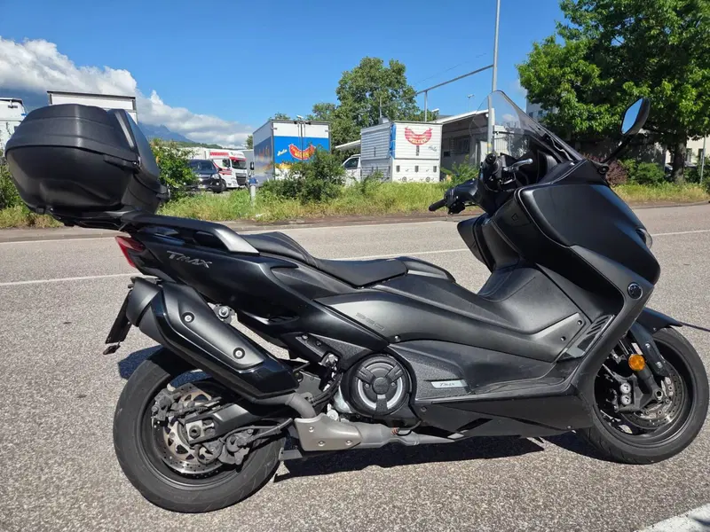 Yamaha T-Max 560 (2020 - 21)