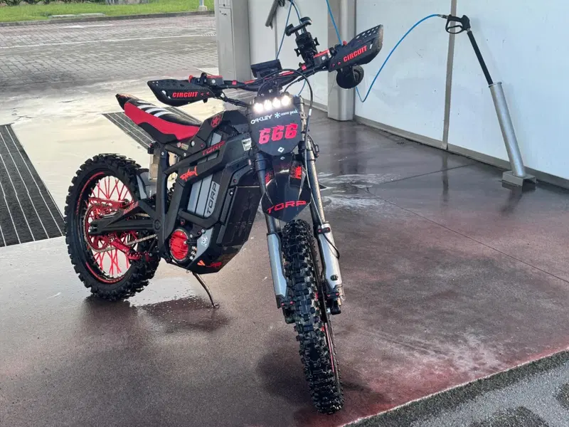 Talaria Moto Sting TL5500 Pro L1e (2025 - 26) (4)