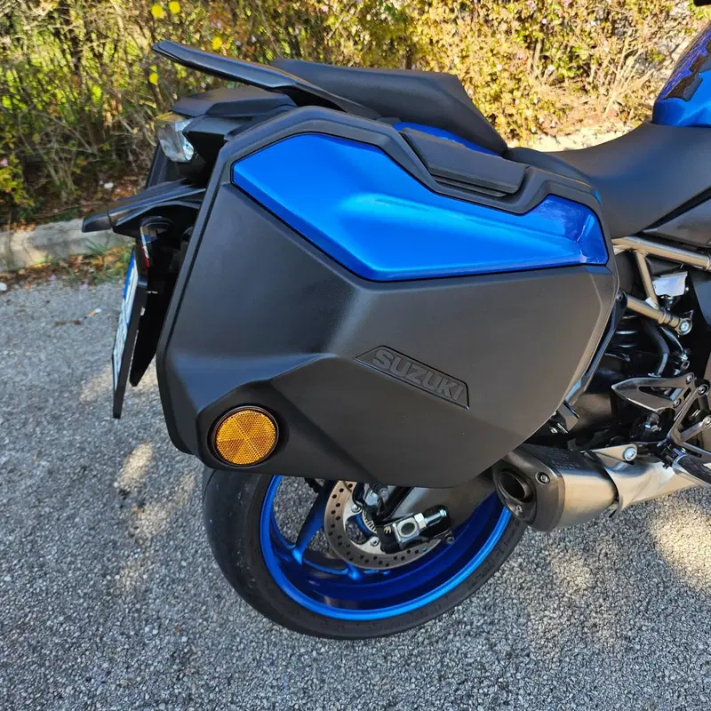 Suzuki GSX-S1000GT (2025 - 26) (2)