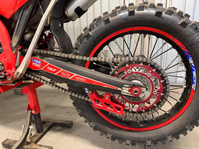 Betamotor RR 300 2T Enduro Racing (2023) (2)
