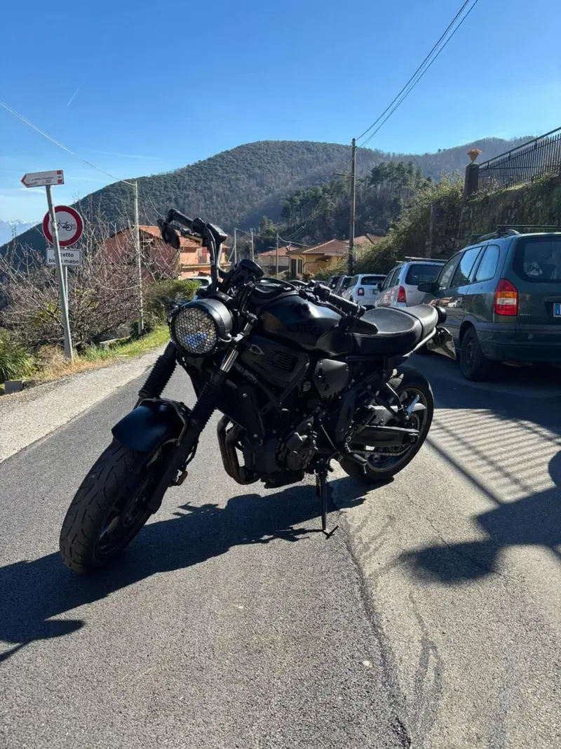 Yamaha XSR 700 ABS (2016 - 20) (2)