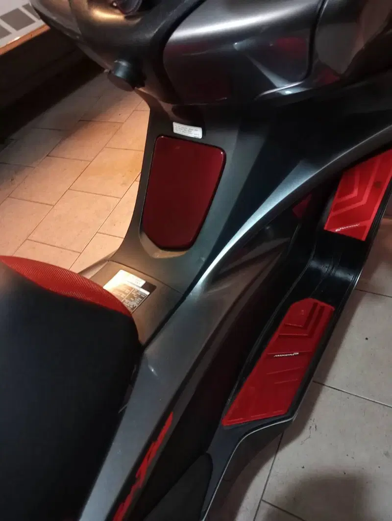 Honda SW-T 400 (2009 - 16) (3)
