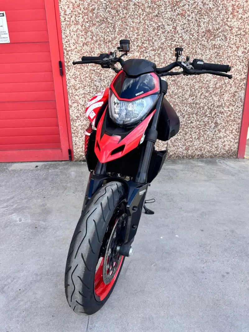Ducati Hypermotard 950 RVE (2020) (5)