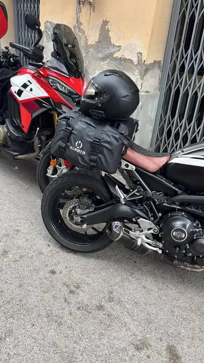 Yamaha XSR 900 ABS (2016 - 20) usata