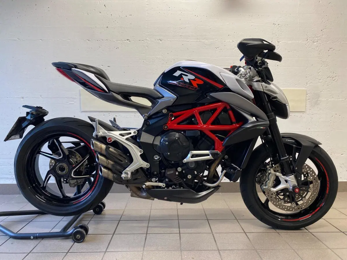 MV Agusta Brutale 800 RR (2017 - 20)