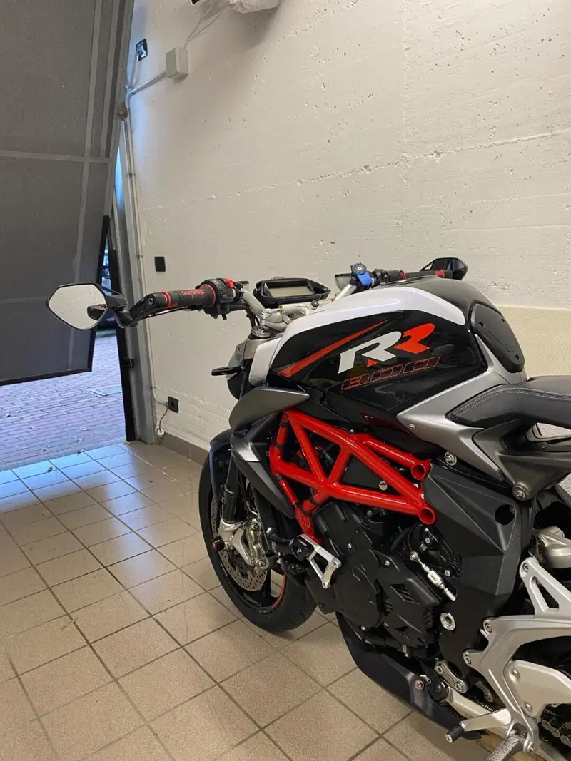 MV Agusta Brutale 800 RR (2017 - 20) (9)
