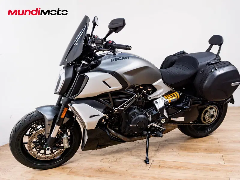 Ducati Diavel 1260 Lamborghini (2021) (7)