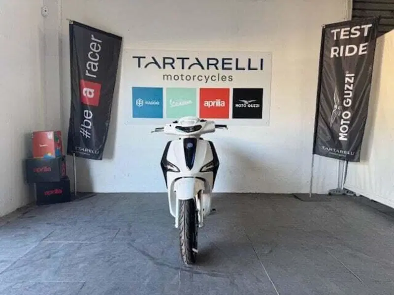 Piaggio Liberty 125 S (2025 - 26) (3)