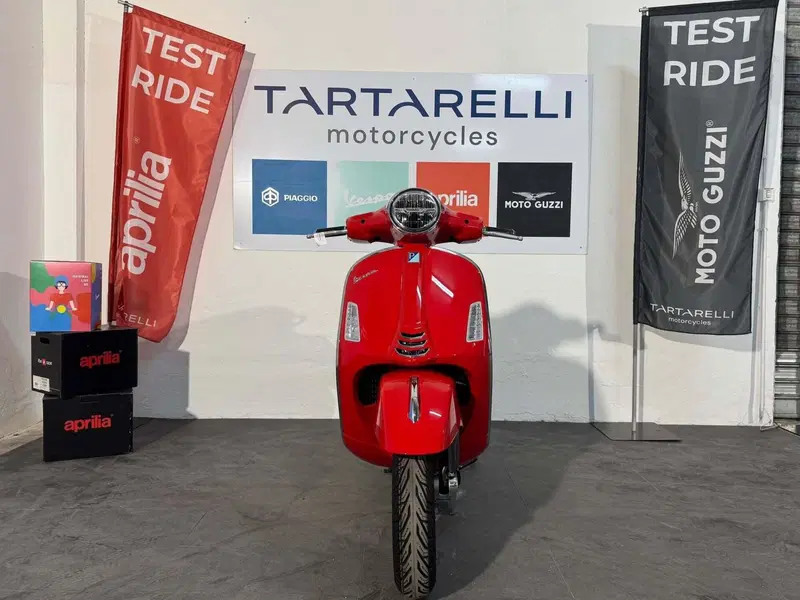 Vespa GTS 310 Super (2025 - 26) (3)